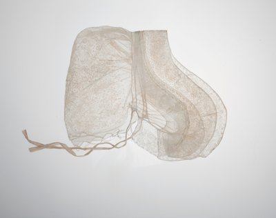 بونيه زفاف ملكة جمال أ. بيلسبري. بواسطة AA بيلسبري